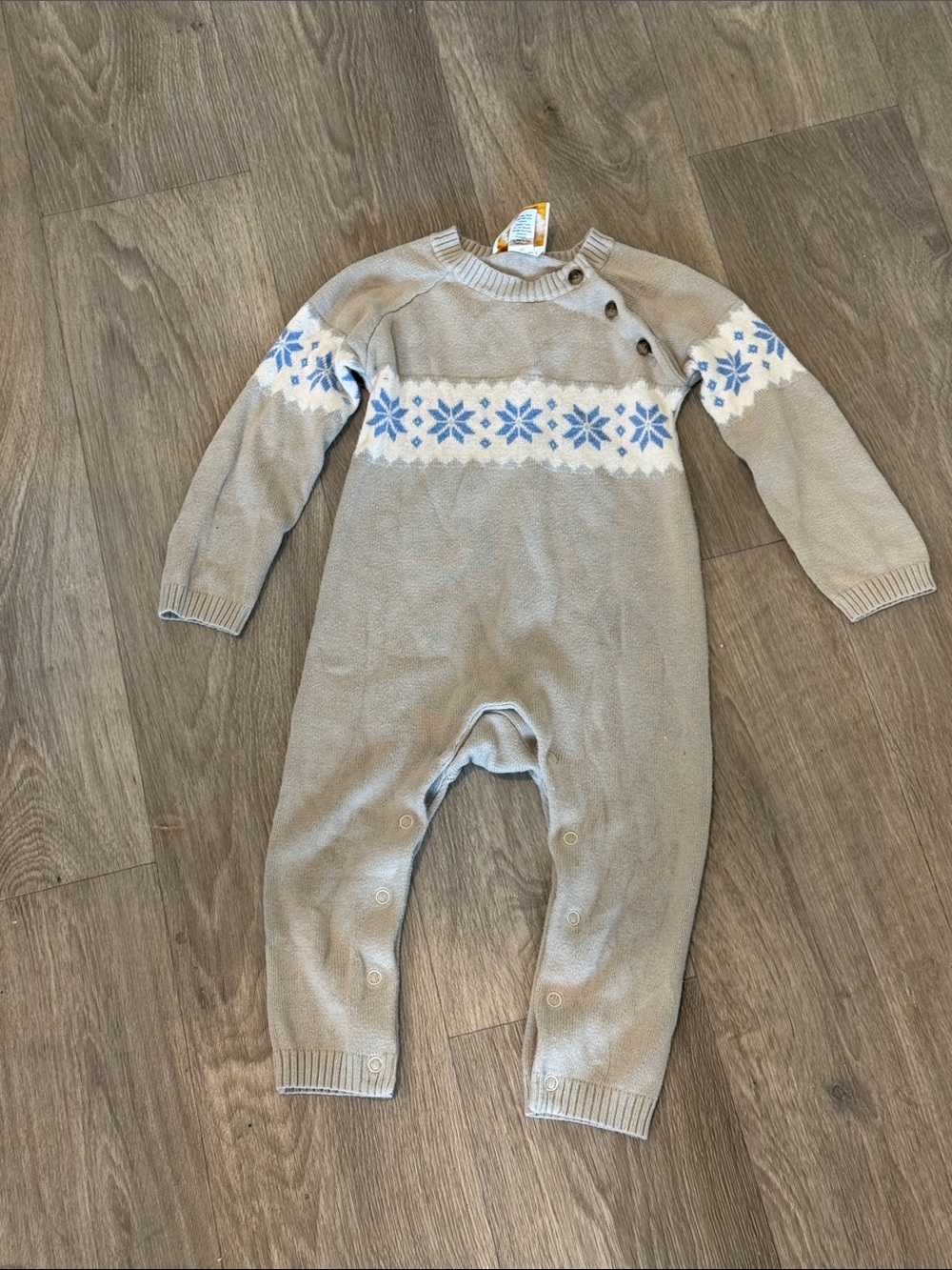 The Beaufort Bonnet Company Gray Knit Baby Sweater with Yellow Tag